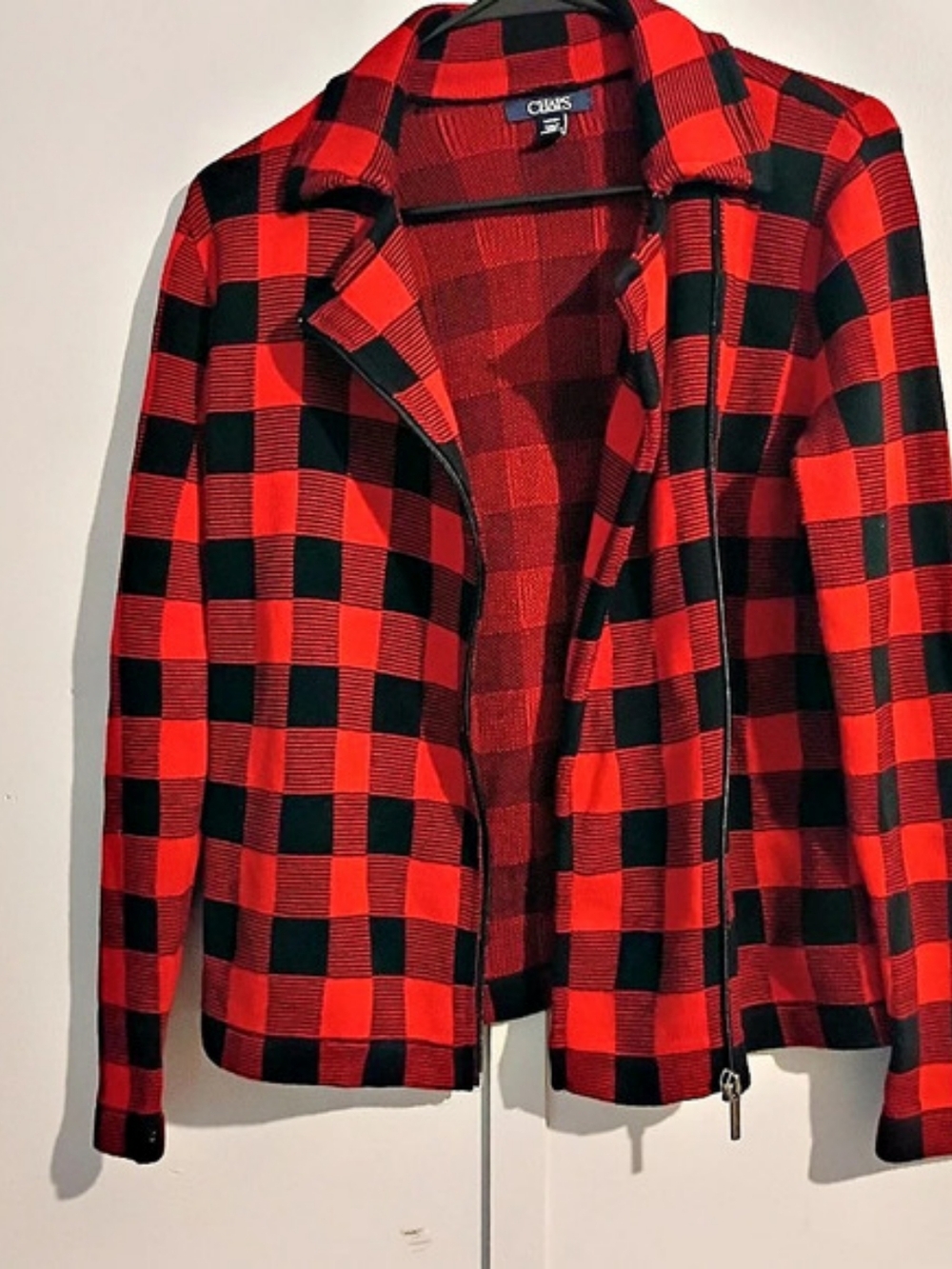 Chaps Plaid Zip Jacket in Red & Black Size Small